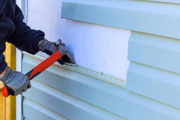 Reliable Emergency Siding Repair contractor in Union City, NJ by Squared Siding